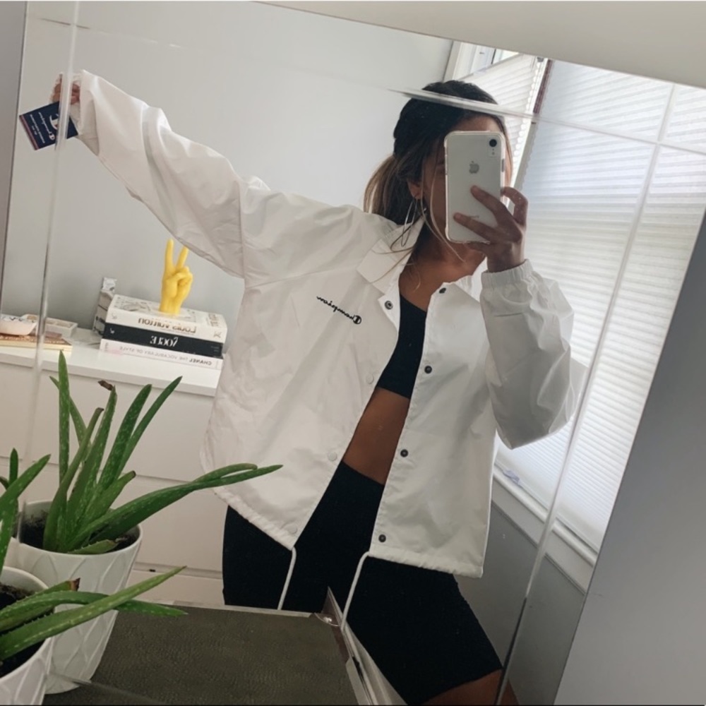 Champion white cropped full zip jacket NWT - Picture 2 of 9